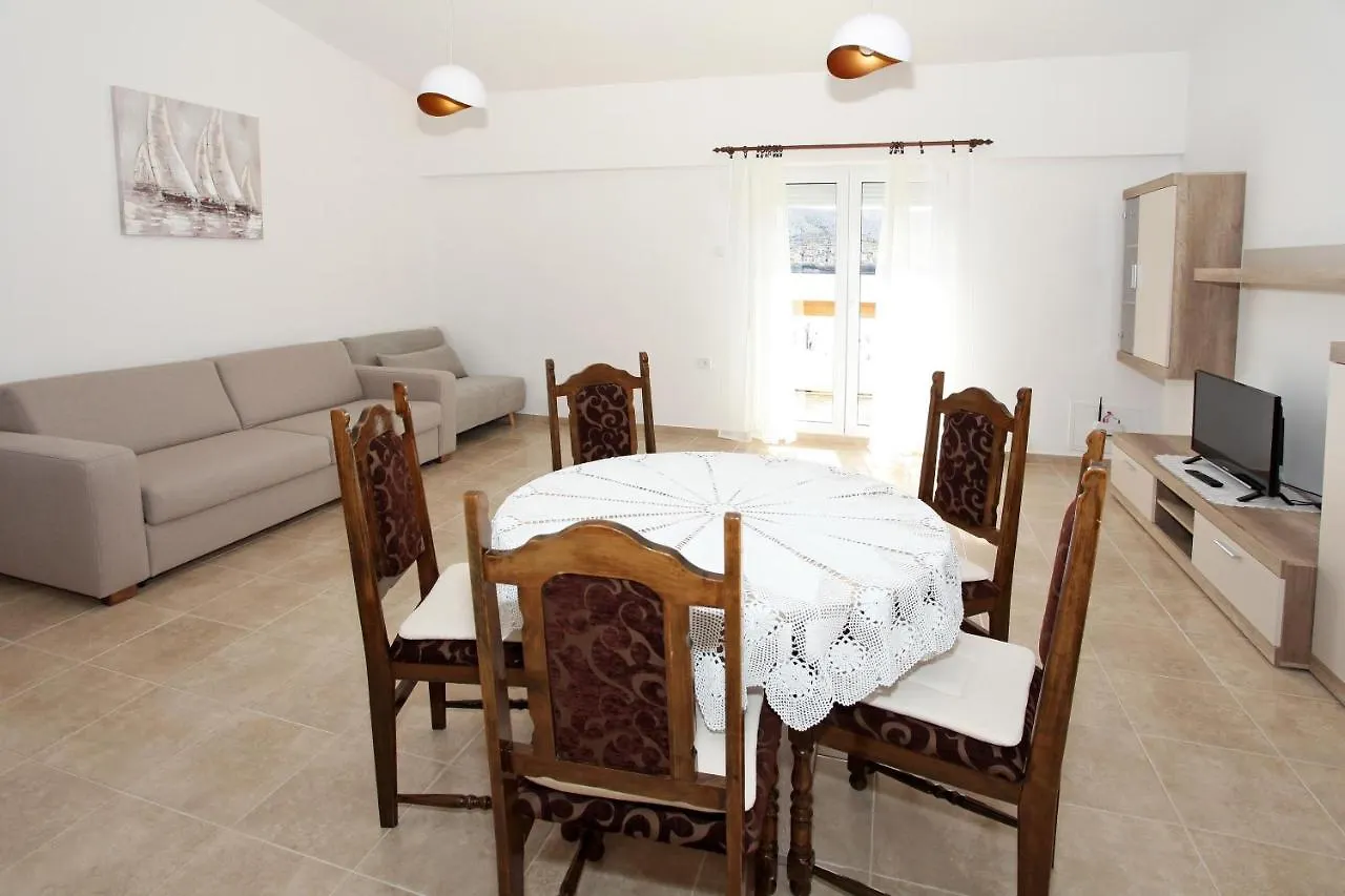 Apartments By The Sea Pag - 529 Pag Town 0*,